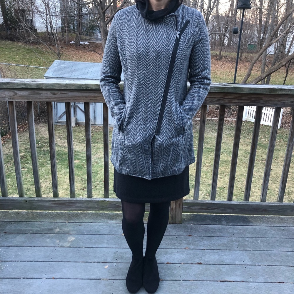 NWT! Banana Republic Winter Jacket  Size M